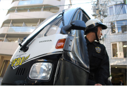 不定期巡回を実施